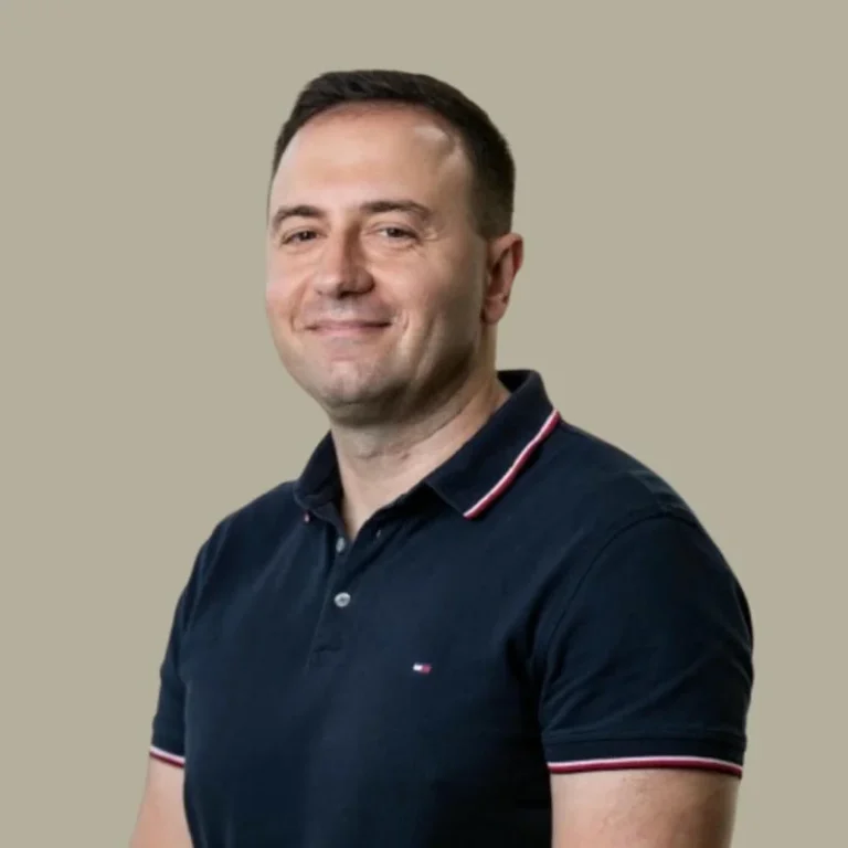 Damjan - SEO and front-end